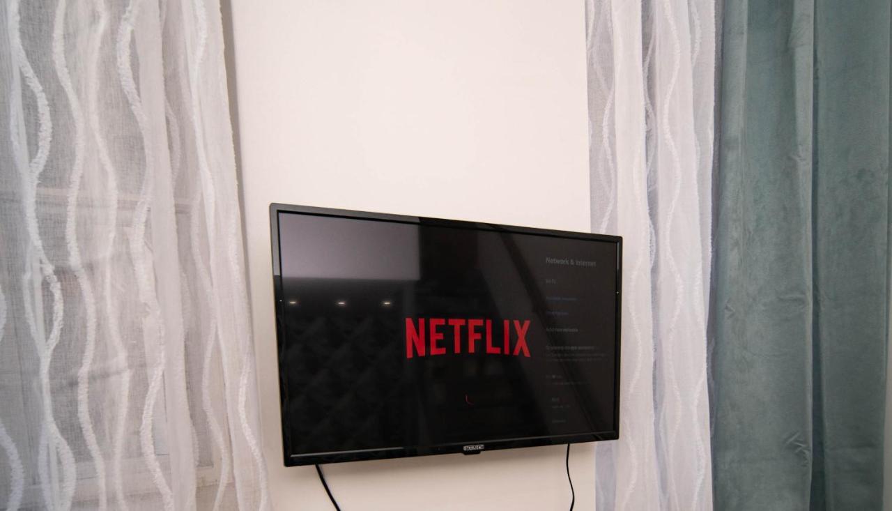 Free Parking! Linden Apartment, Ac, Smart Tv, Wifi Budapeszt Zewnętrze zdjęcie